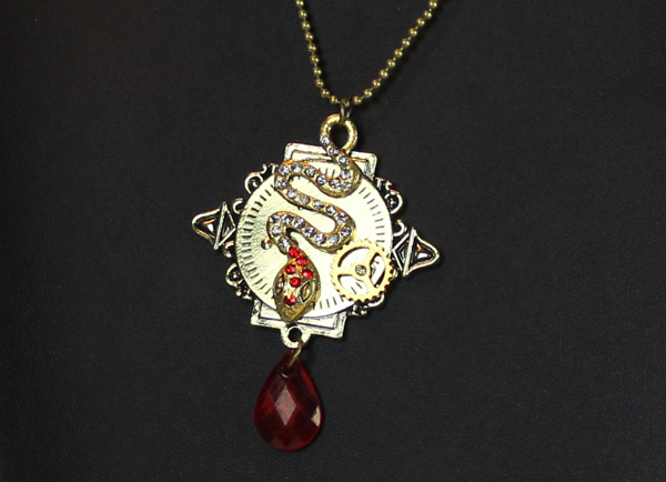 Steampunk Pendant with Necklace - Snake