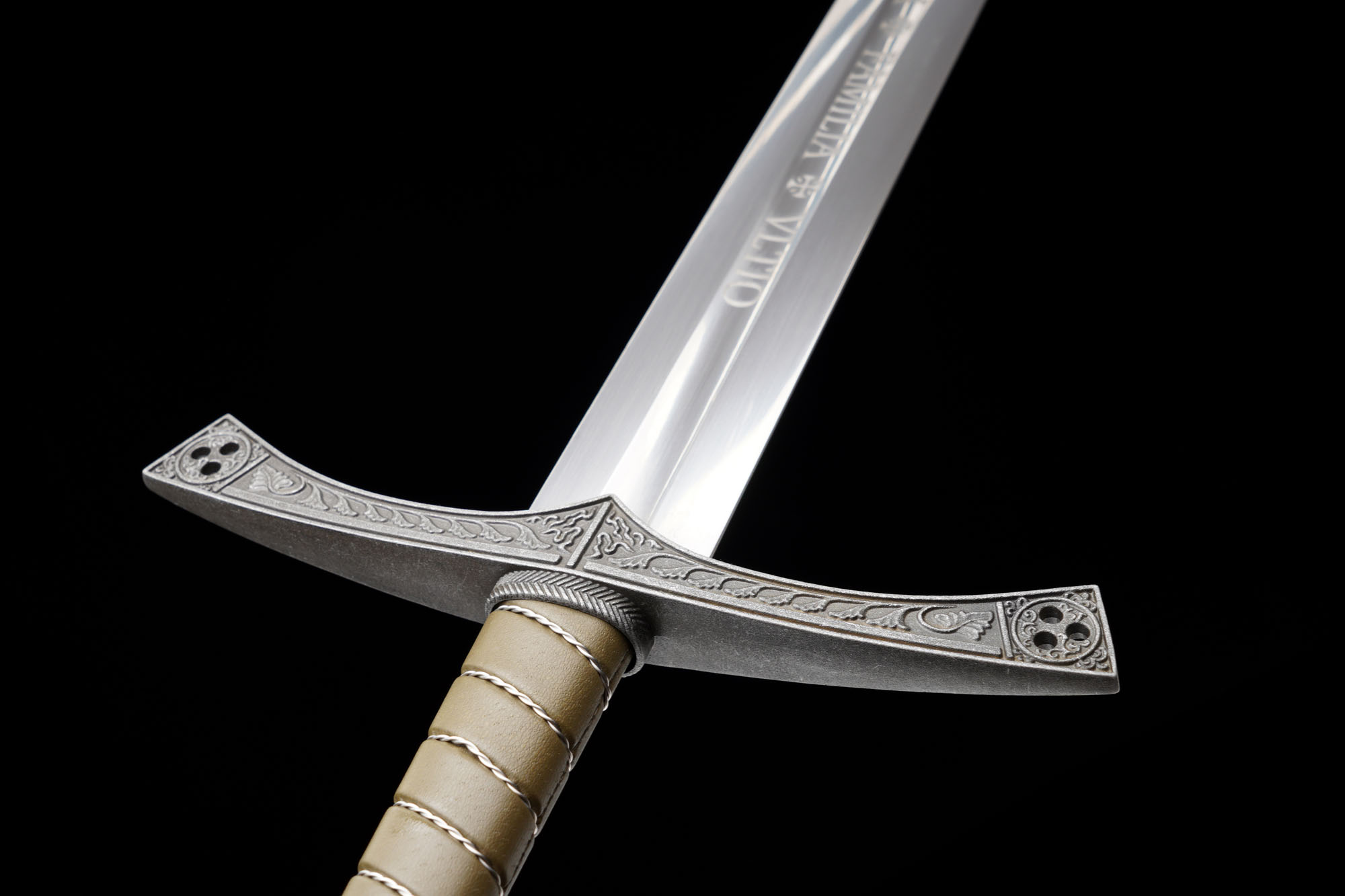 Kingdom Come: Deliverance – Herr Radzig Kobylas Schwert mit Scheide - Handgeschmiedet, scharf