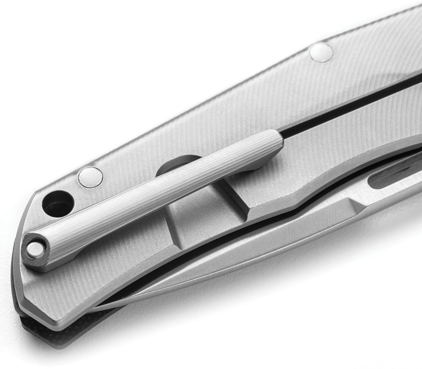 Q4ttro, Griff aus Kohlefaser/mattem Titan