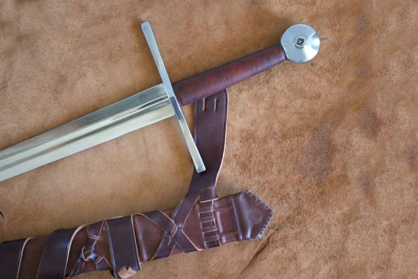 14th Century Two Handed Schwert