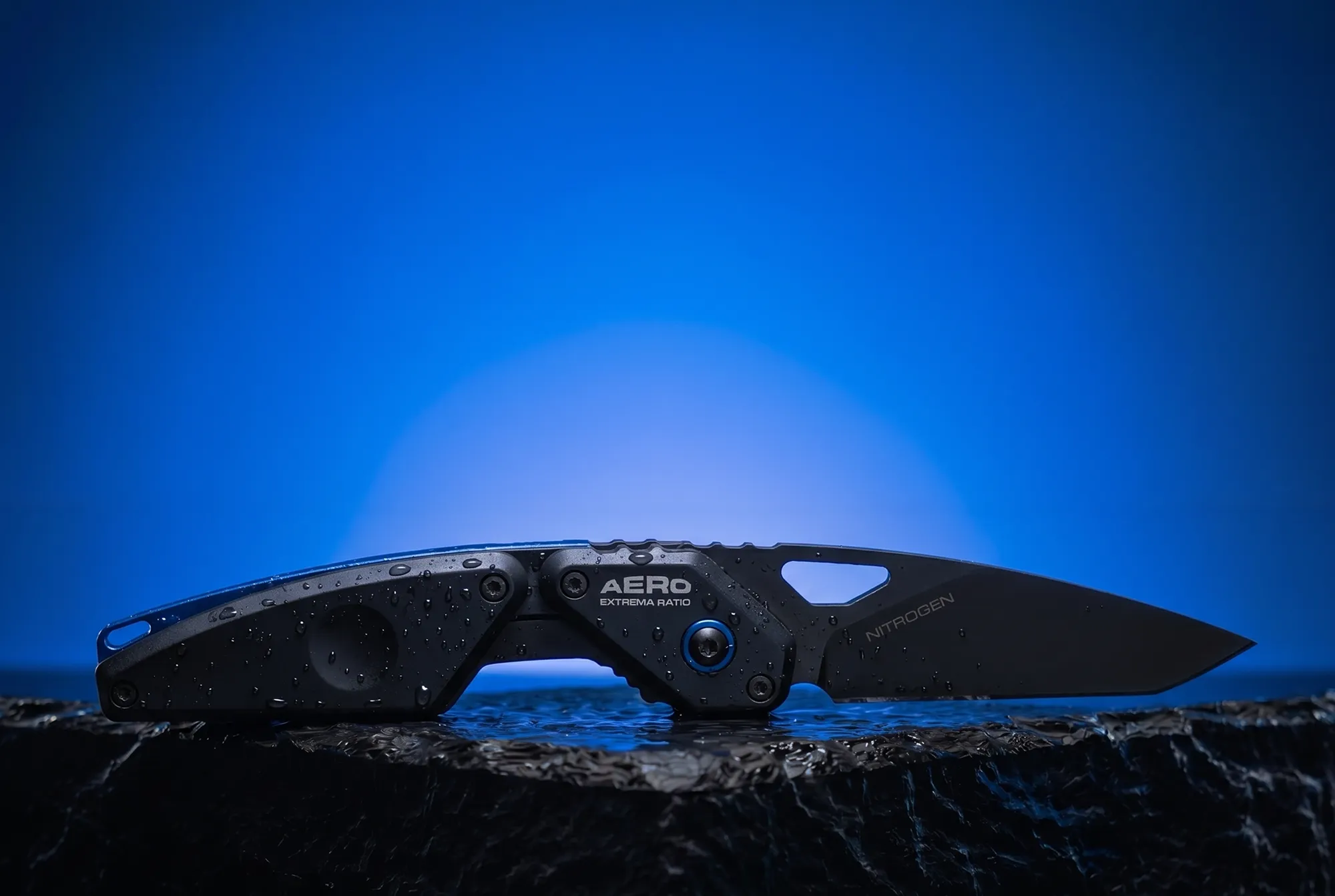 AERO NITROGEN BLACK BLUE