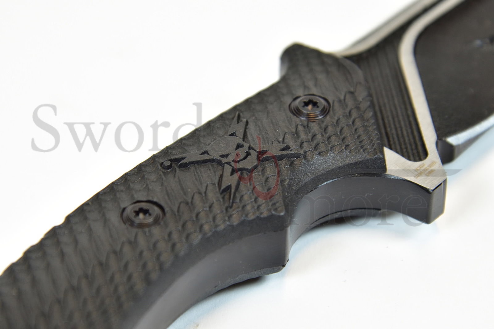 M48 Liberator Messer mit festgestellter Klinge und Scheide