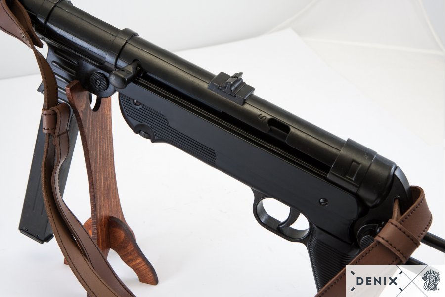 Deutsche MP 40 „Schmeisser“ Gurt aus Metall, mit Bügel, 9 mm, 2.Wk.