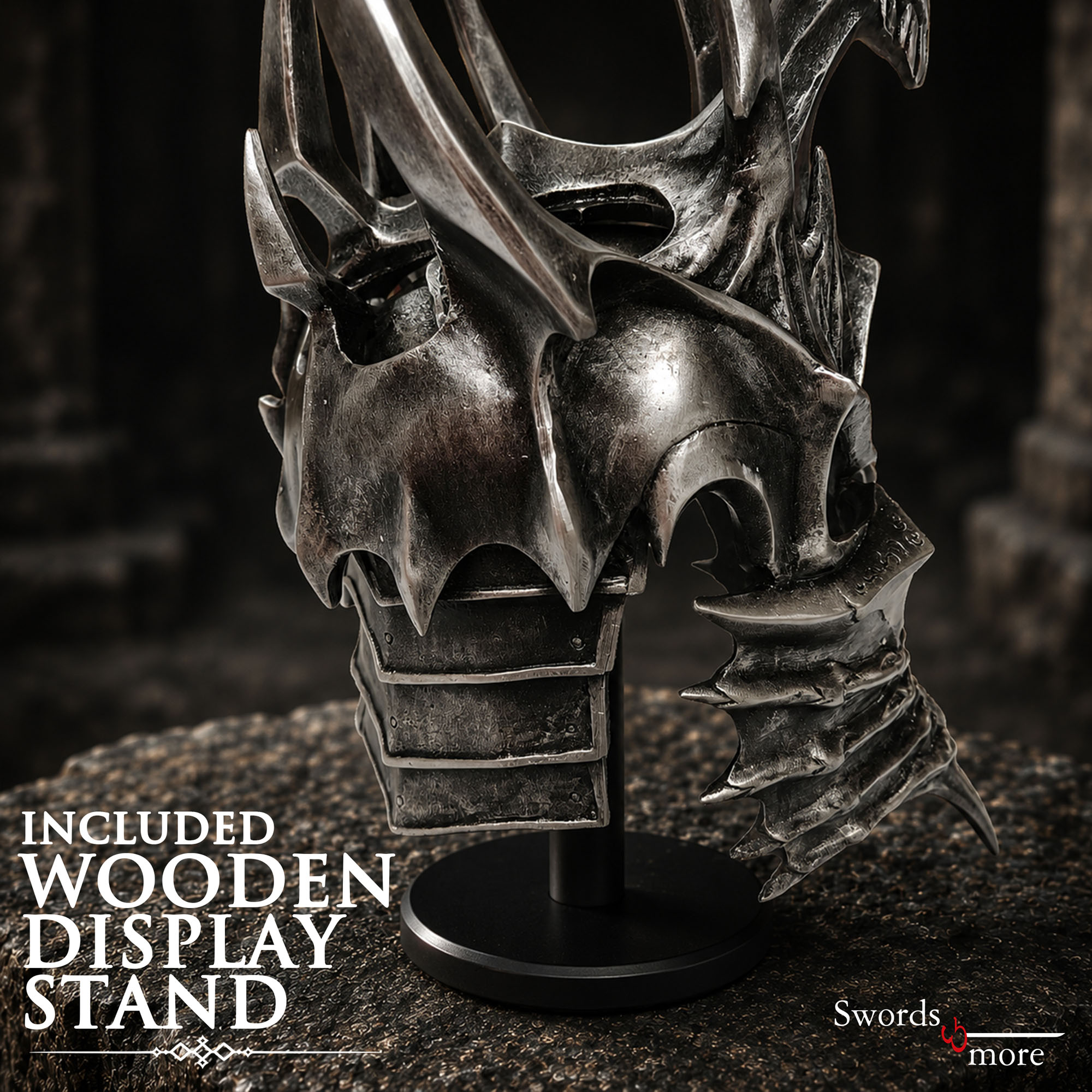 World of Warcraft: Helm der Herrschaft (Lichkönig) – Premium Replika inkl. Holzständer