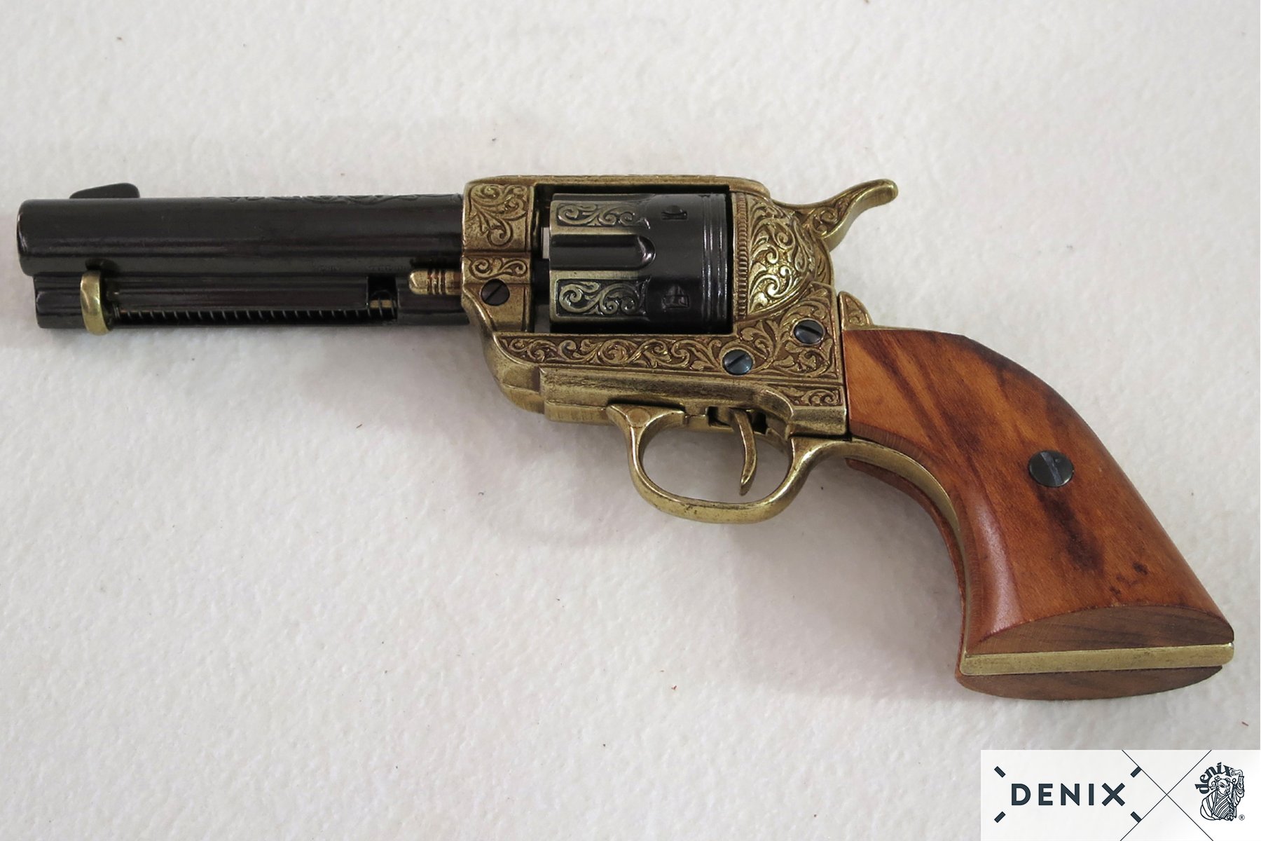 45er Peacemaker Colt, brass color