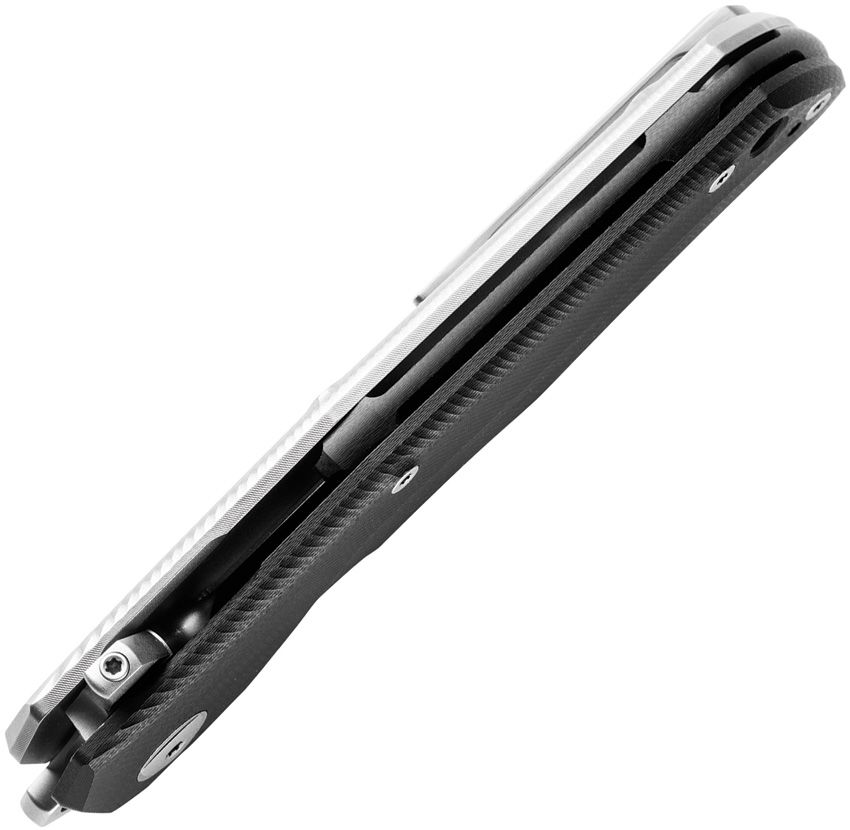 Q4ttro, Griff aus schwarzem G10/mattem Titan