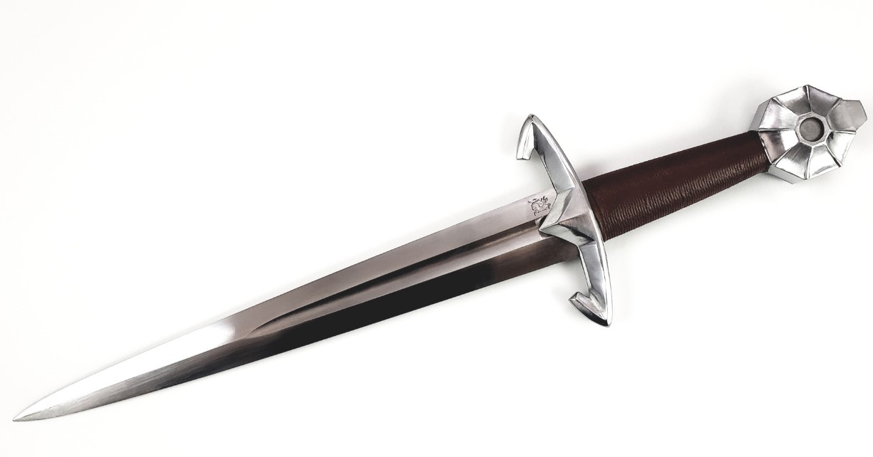 Schwarzer Ritterdolch