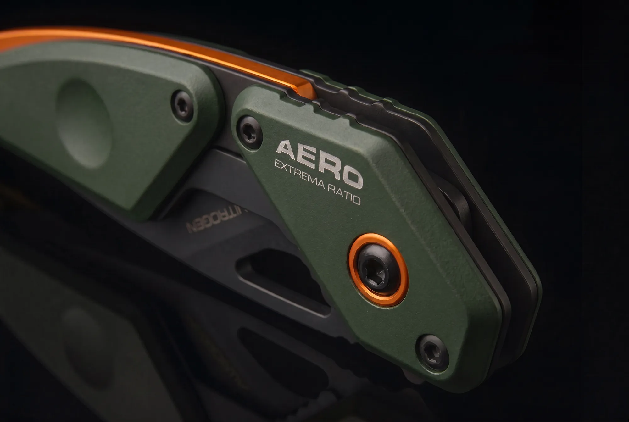 AERO NITROGEN FOREST GREEN ORANGE