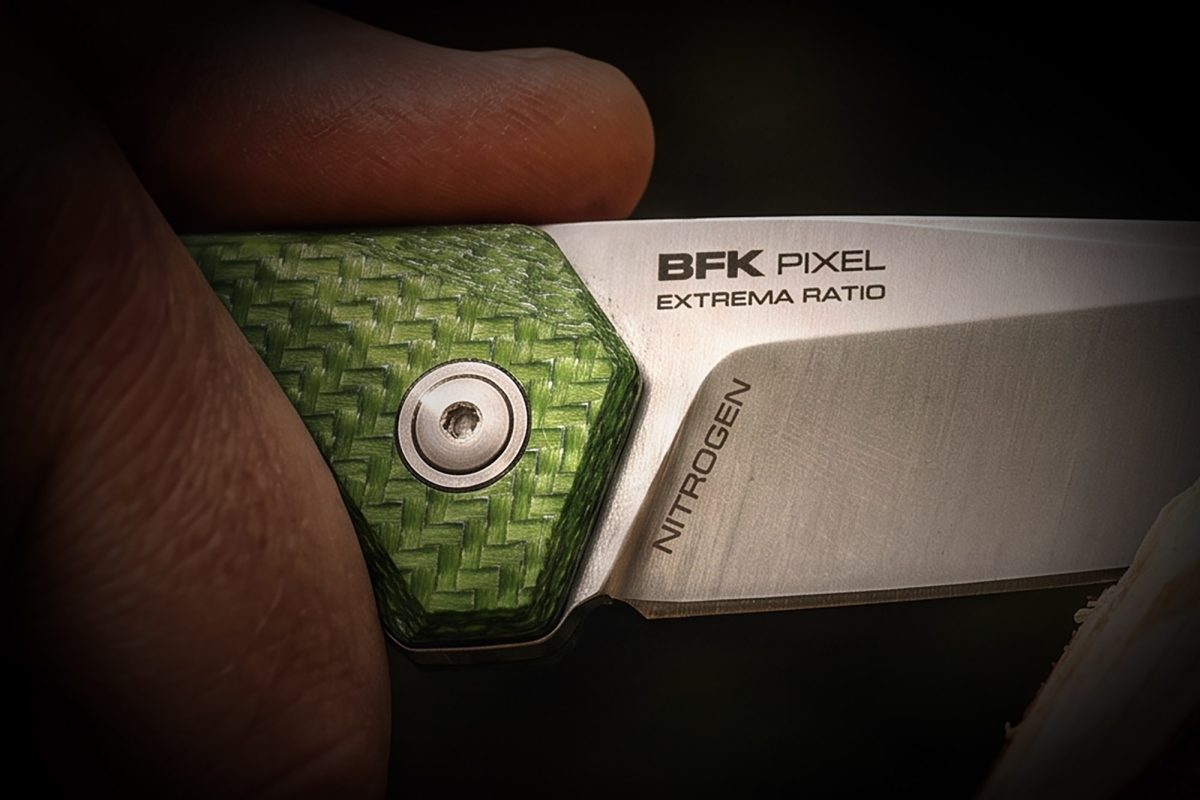 BFK PIXEL NITROGEN GREEN SATIN