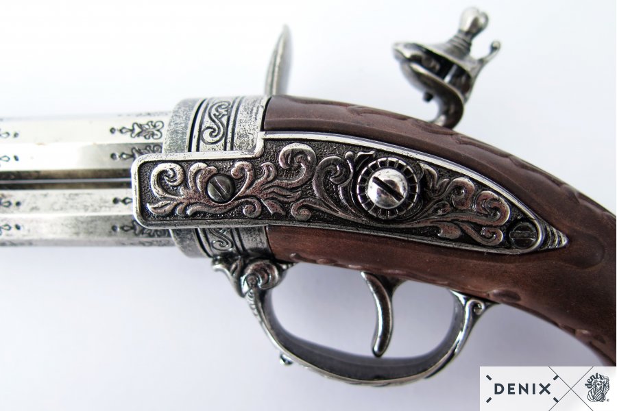 Double barrel flintlock pistol 18th century Metal, plastic