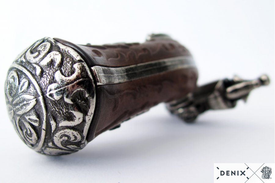Double barrel flintlock pistol 18th century Metal, plastic