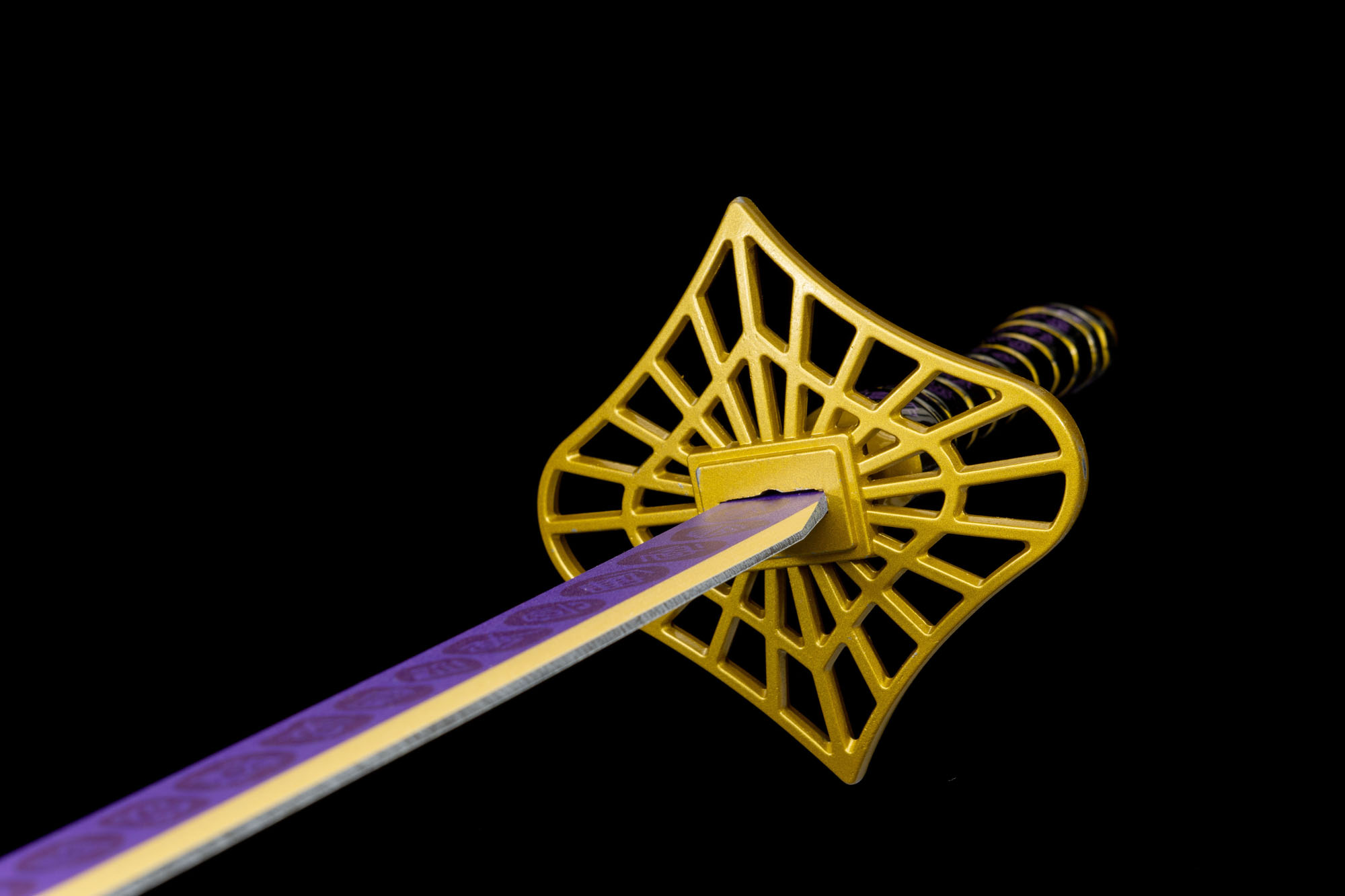 Clair Obscur: Expedition 33 – Medalum Schwert Replika inkl. Ständer