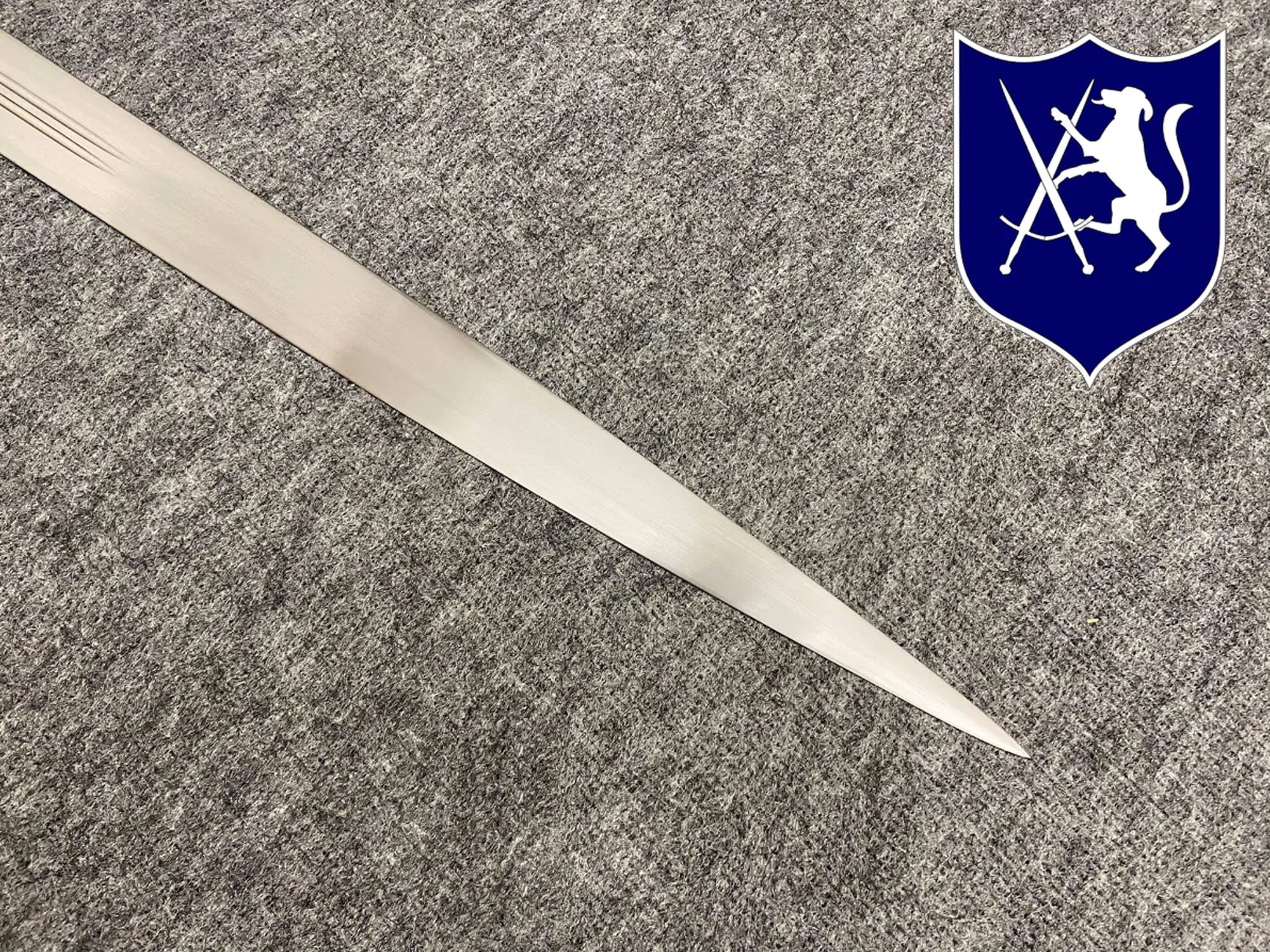 Das Mailand Schwert, handgeschmiedet und scharfe Klinge
