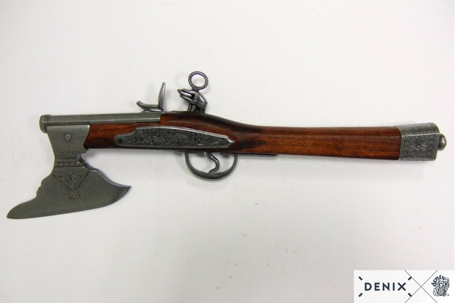 German axe pistol, flintlock 17th century, wood / metal