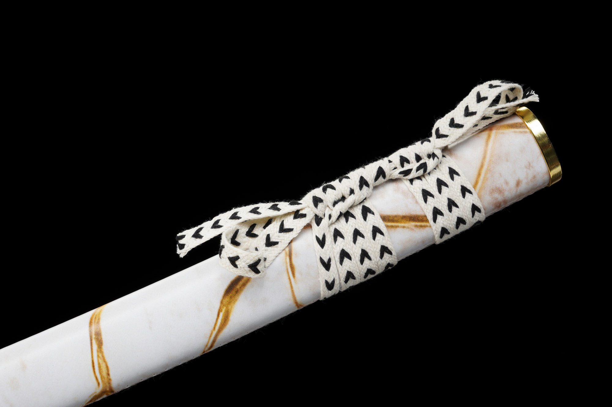 Ghost of Yōtei – Gilded Dawn Katana mit Scheide