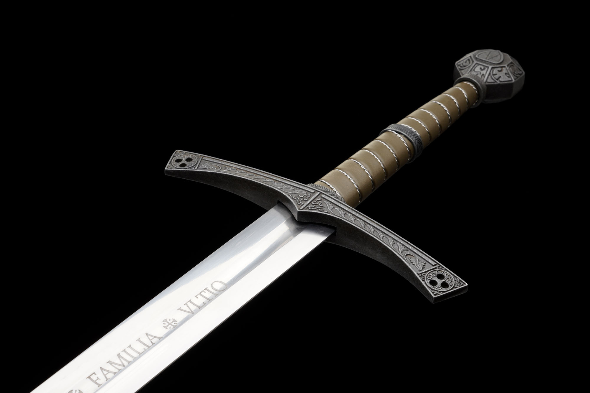 Kingdom Come: Deliverance – Herr Radzig Kobylas Schwert mit Scheide - Handgeschmiedet, scharf