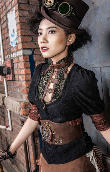 Steampunk Gürtel mit Uhr braun