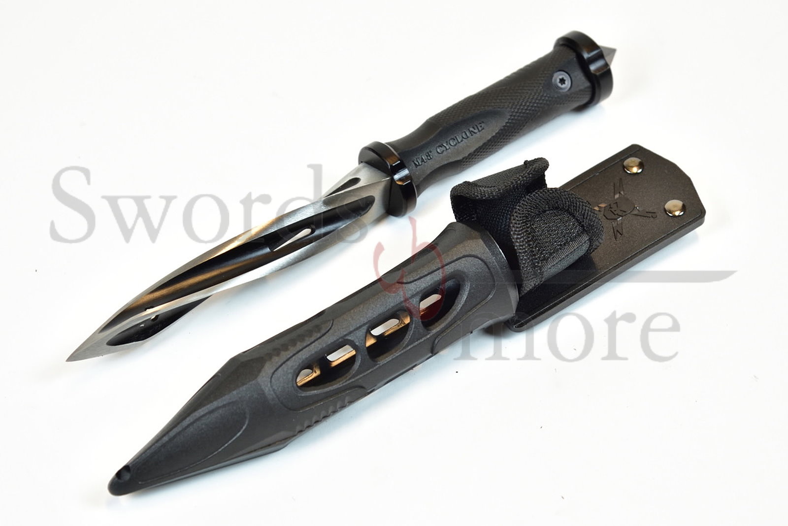 Cyclone Boot Knife With Custom Vortec Sheath