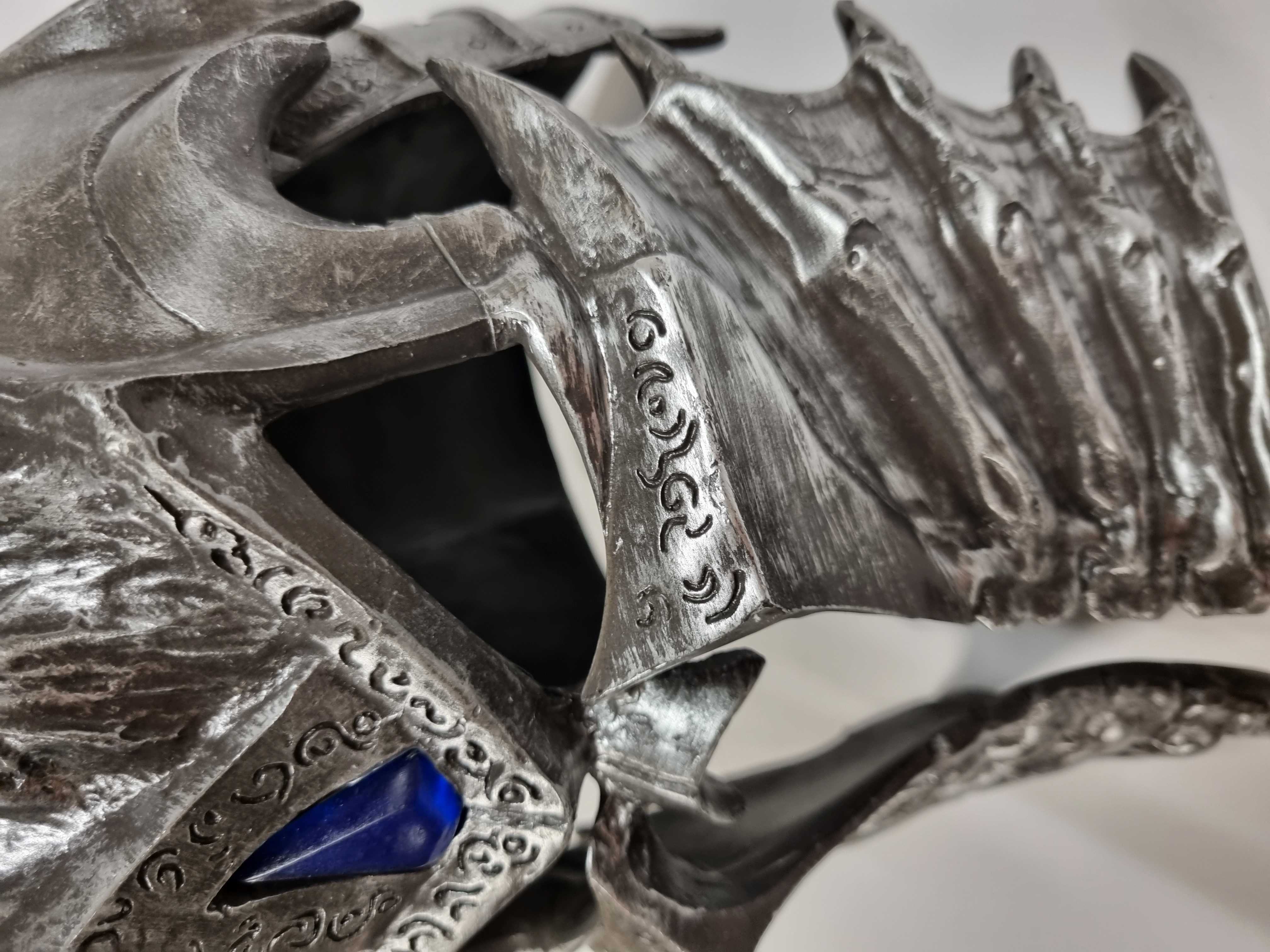 Warcraft - Lichkönig Helm der Herrschaft / defekt für Bastler