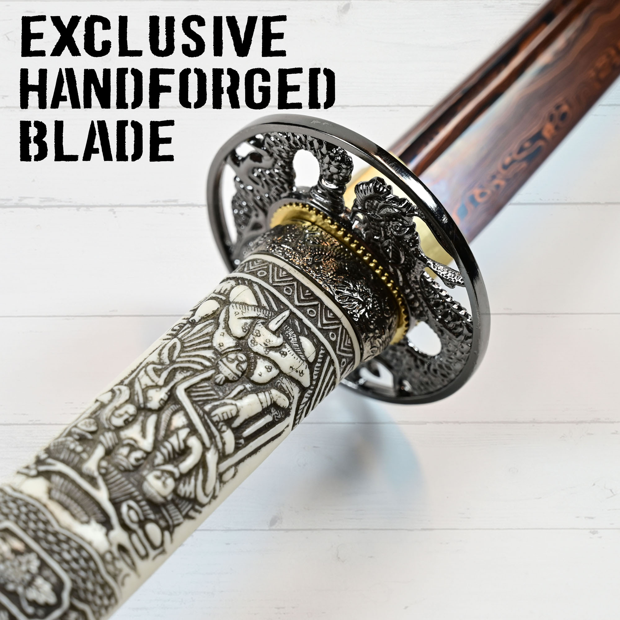 Highlander - Duncan MacLeod Katana - handgeschmiedet & gefaltet, Set - Blutdamast Edition Highlander - Duncan MacLeod Katana - handgeschmiedet & gefaltet, Set - Blutdamast Edition