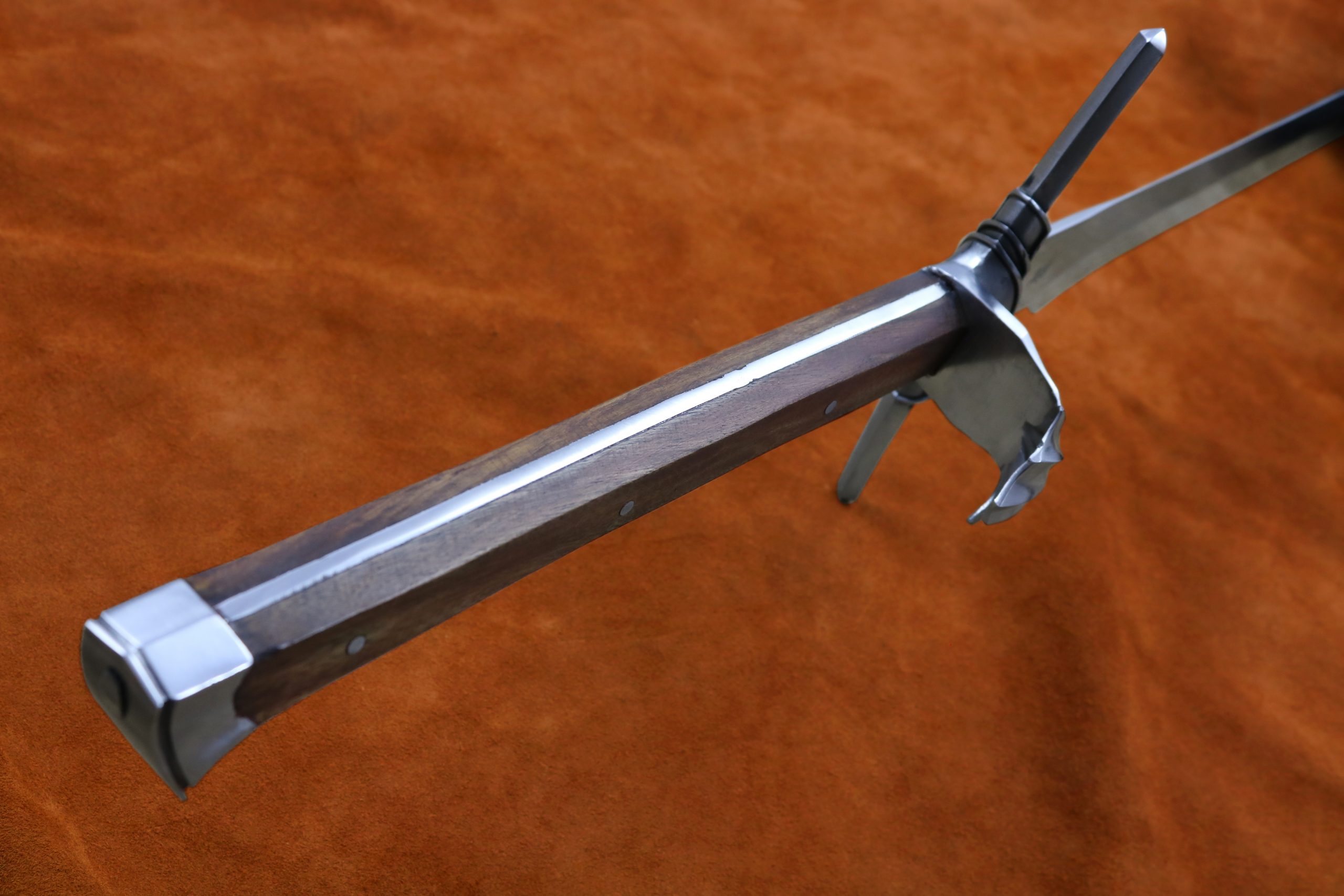 The Knochenbrecher (Messer)