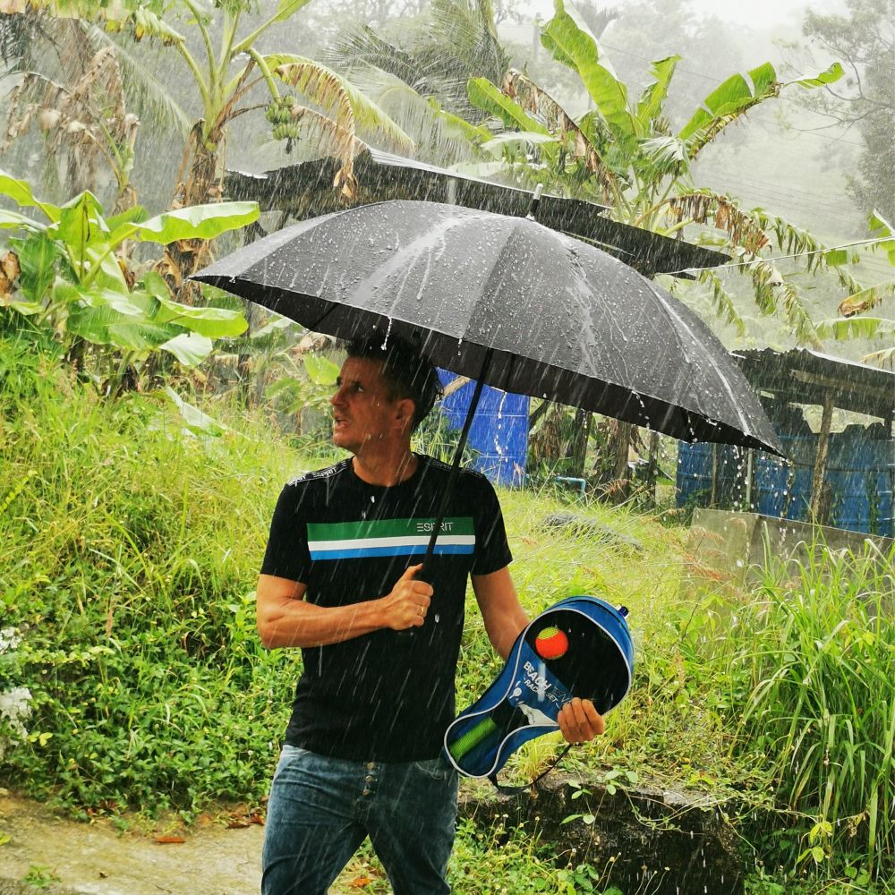 Sicherheitsschirm "XXL extra lang" Knaufgriff, Buche schwarz gebeizt