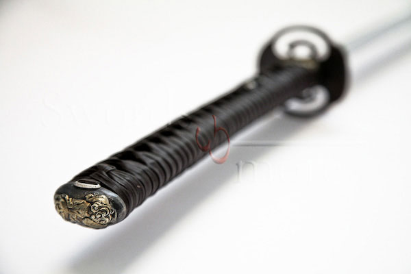 Furui shishi katana (sanmai)