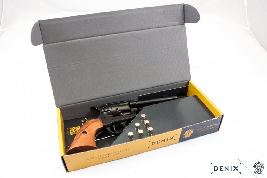 45er Colt Peacemaker black, with 6 bullets