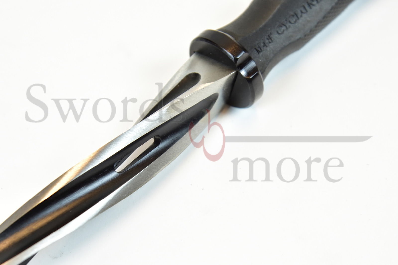 Cyclone Boot Knife With Custom Vortec Sheath