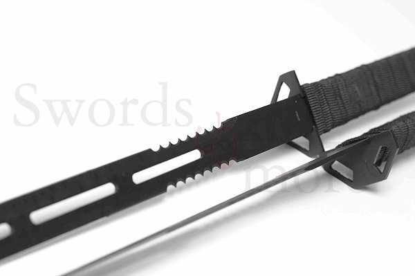 Doppel-Schwert mit Scheide