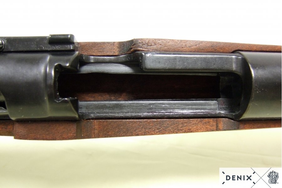 98K Carabine, designed by Mauser, Germany 1935, with belt