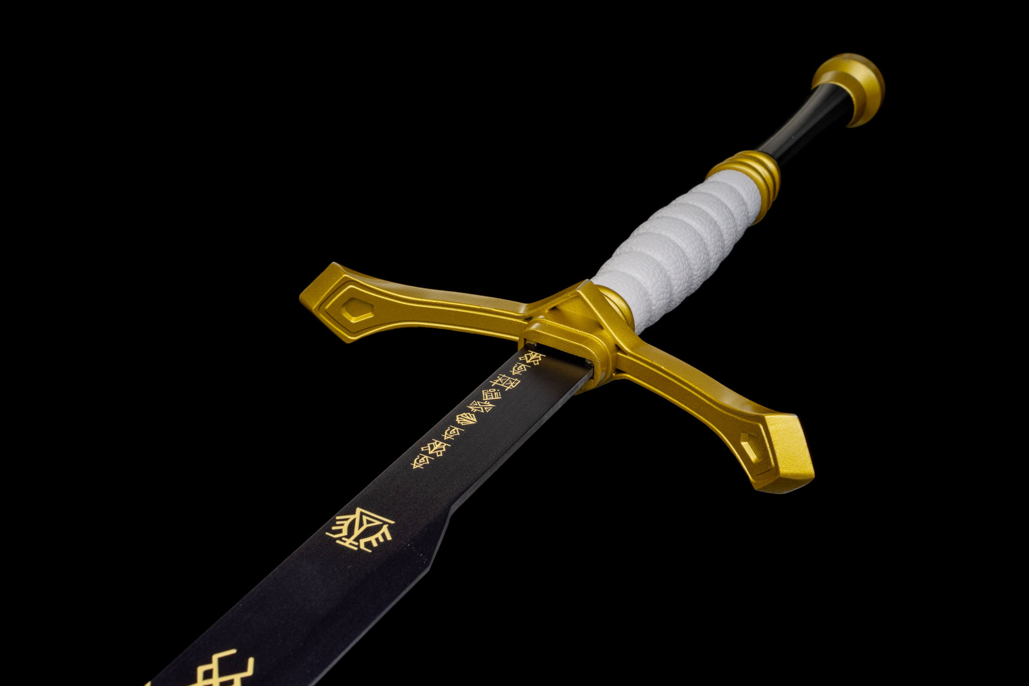 Clair Obscur: Expedition 33 – Gustaves Noahram Schwert mit Wandhalter