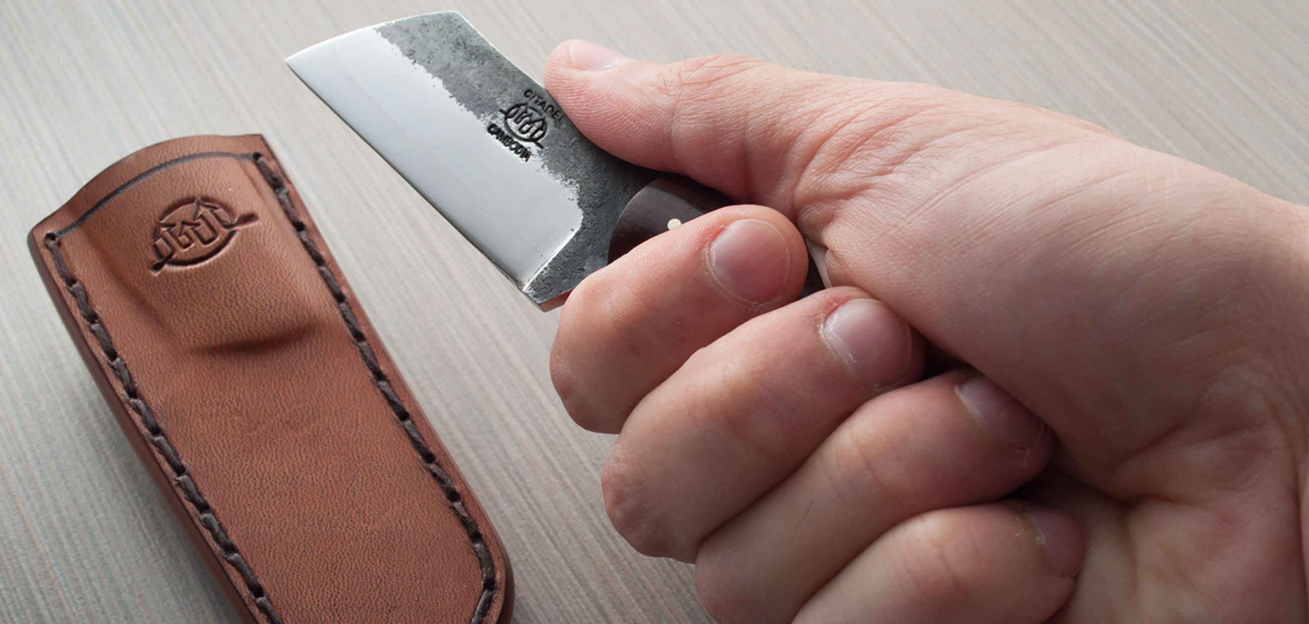 Vannak V Utility Knife