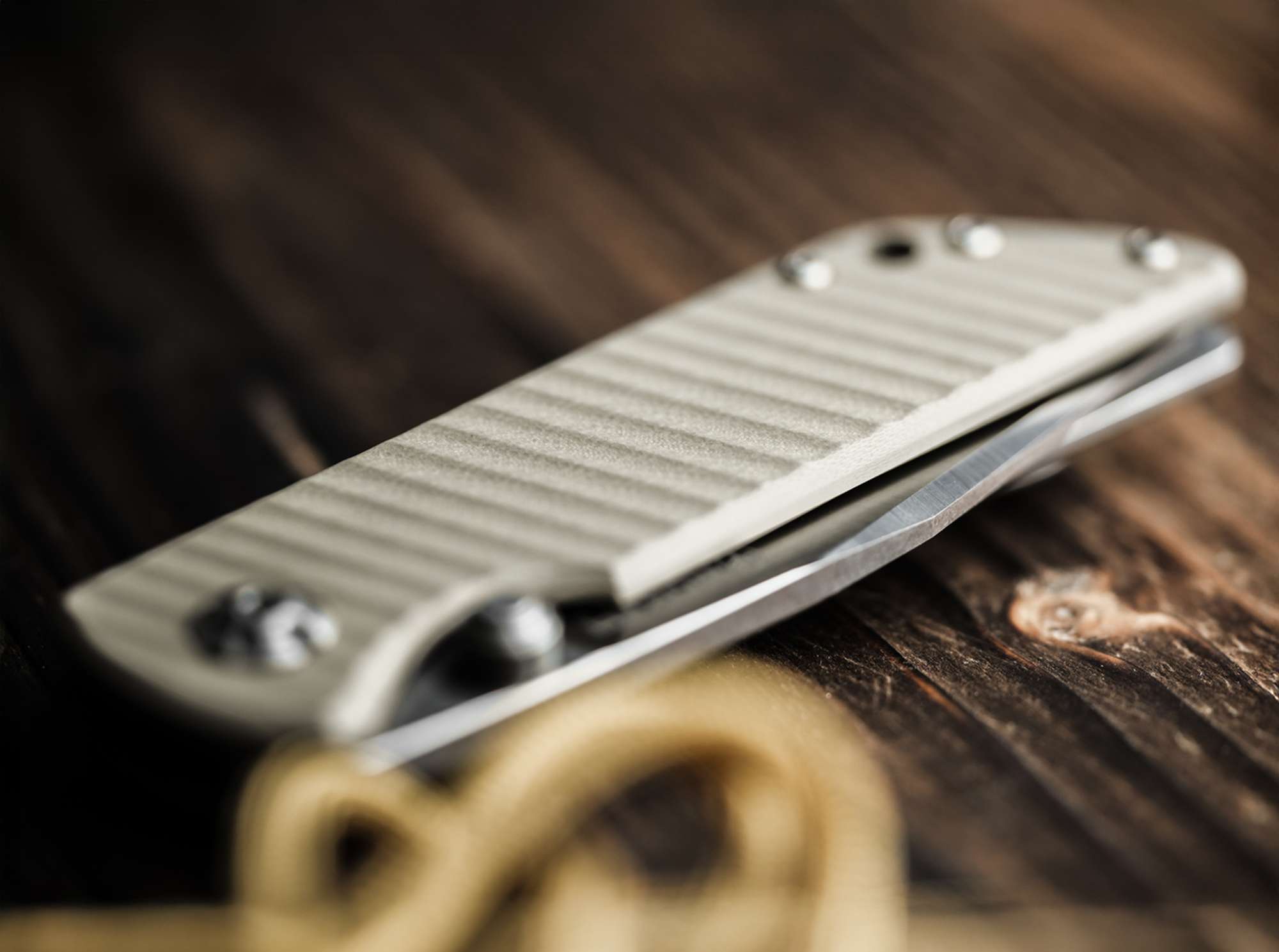 Sherman EDC II G10 Coyote