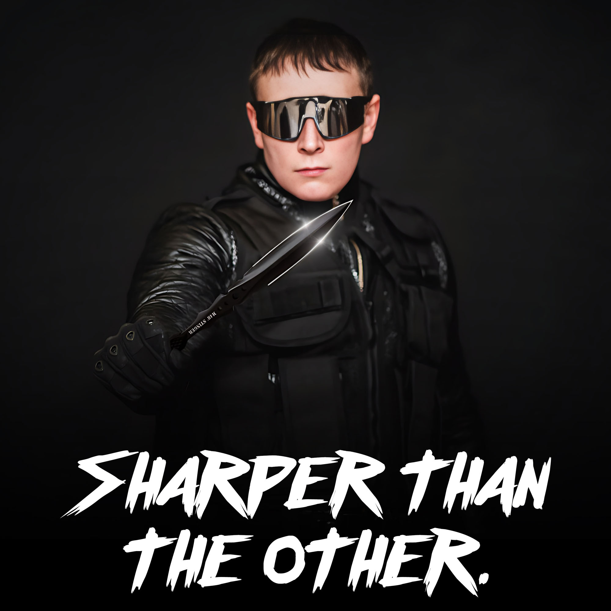 M48 Stinger Black with Harness Sheath