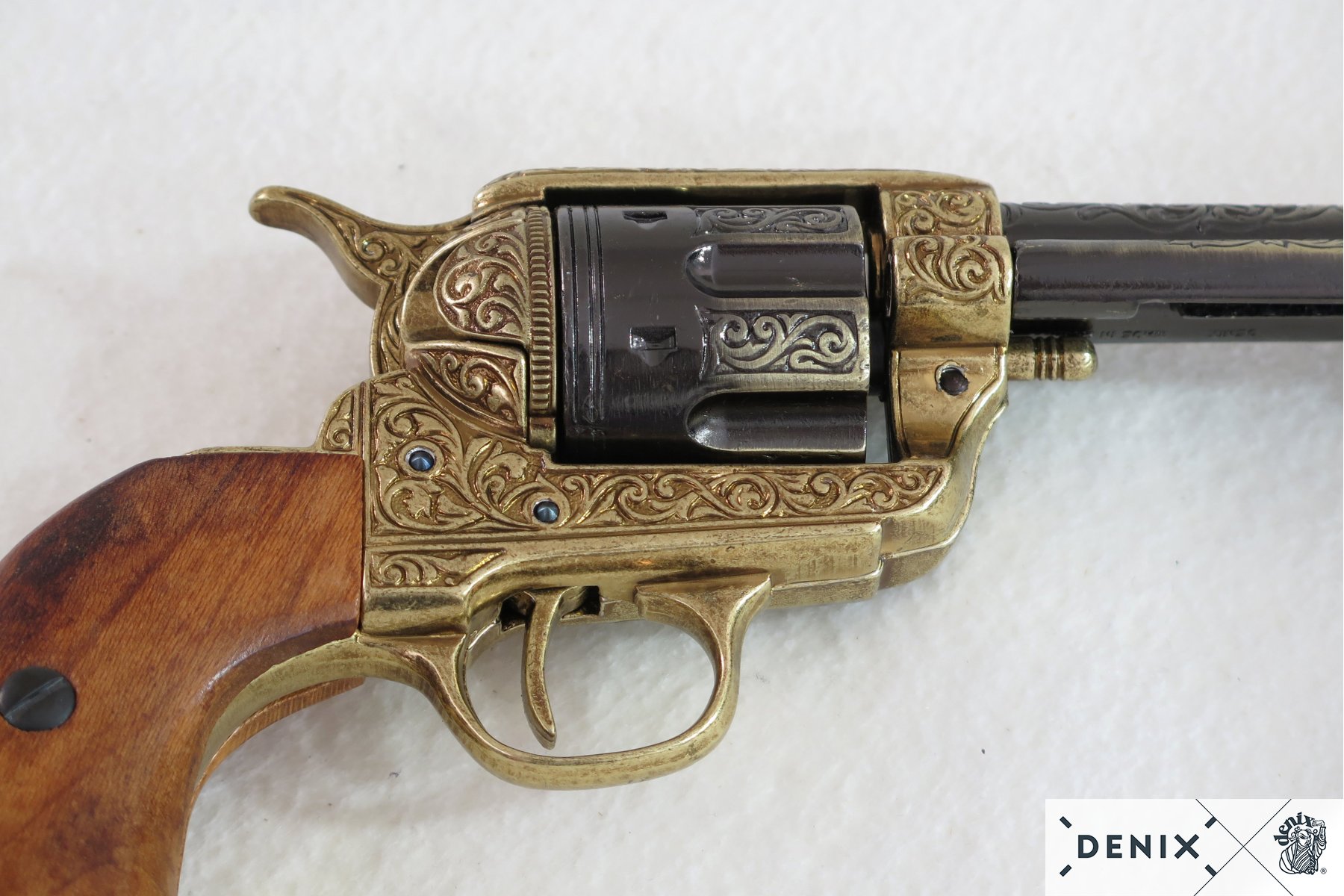 45er Peacemaker Colt, brass color