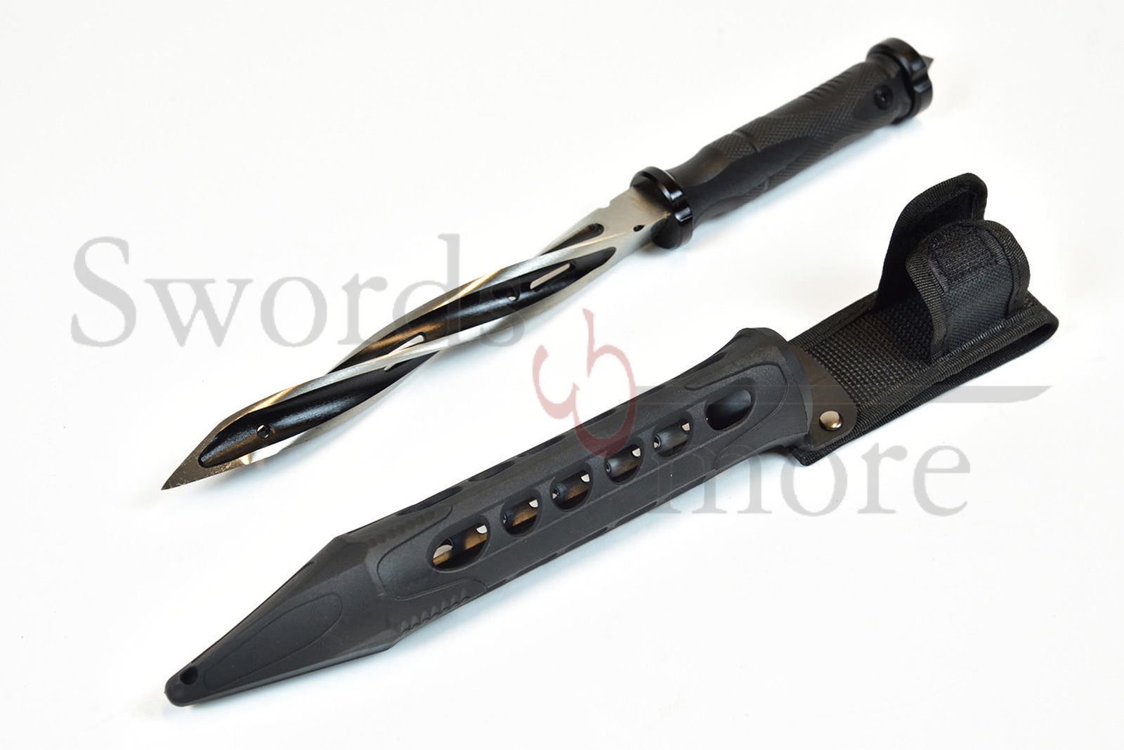 M48 Tactical Cyclone Twisted Messer mit Scheide