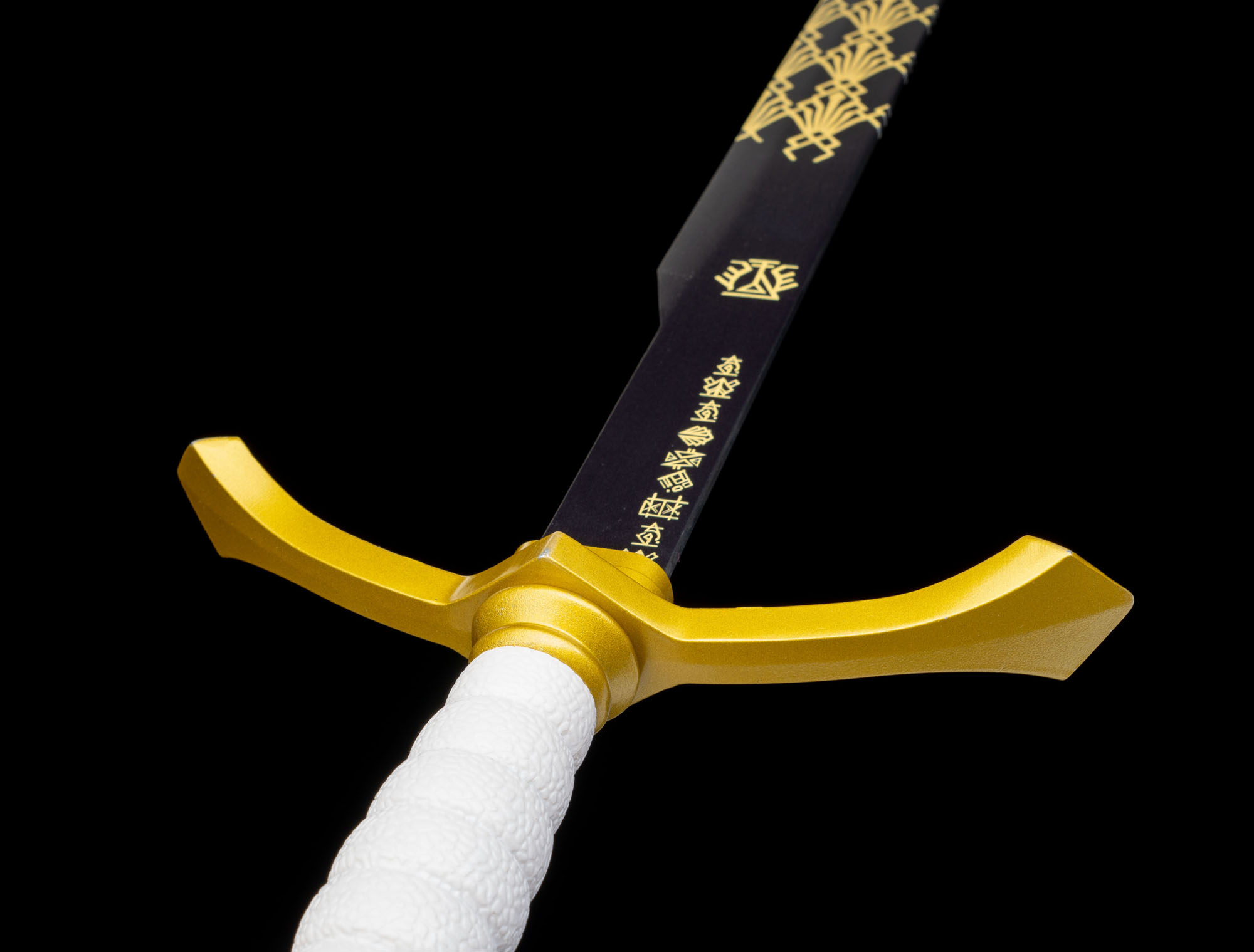 Clair Obscur: Expedition 33 – Gustaves Noahram Schwert mit Wandhalter