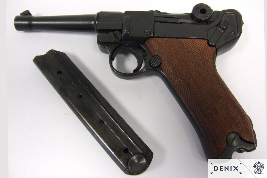 Luger pistol PO8 Parabellum 1898, wooden handle